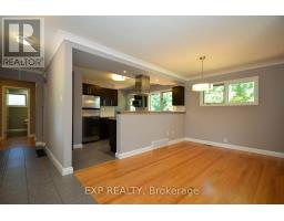 6 Solva Drive, Ottawa, ON K2H5R5 Photo 8