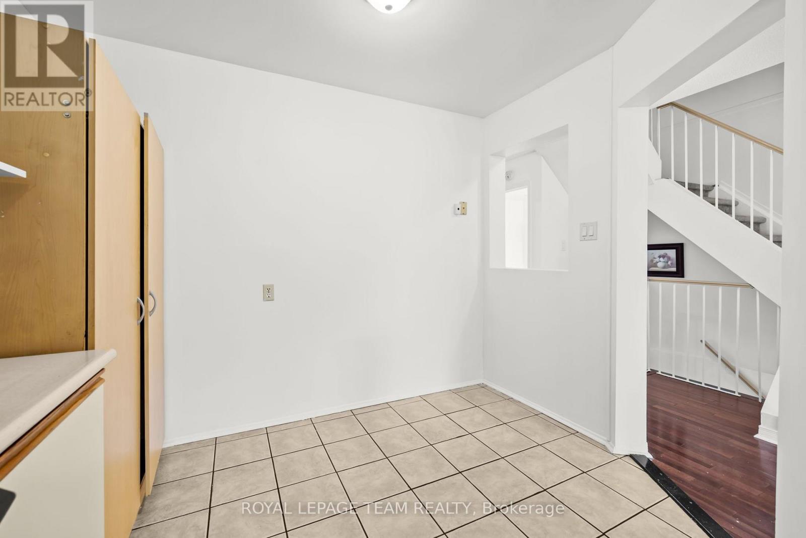 81 RUETER STREET - 14