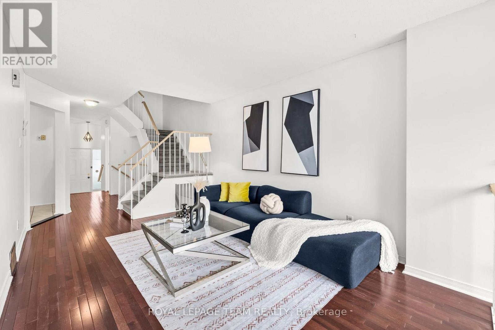 81 RUETER STREET - 8