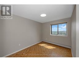 920 - 20 Chesterton Drive, Ottawa, ON K2E6Z7 Photo 17