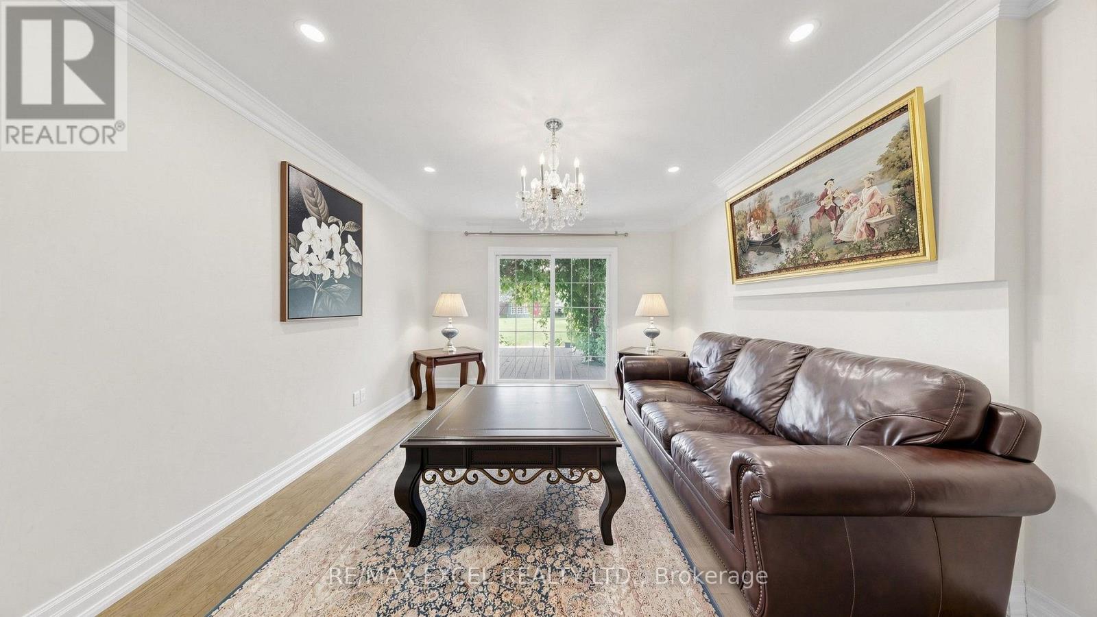 42 BLACKFOREST DRIVE - 10