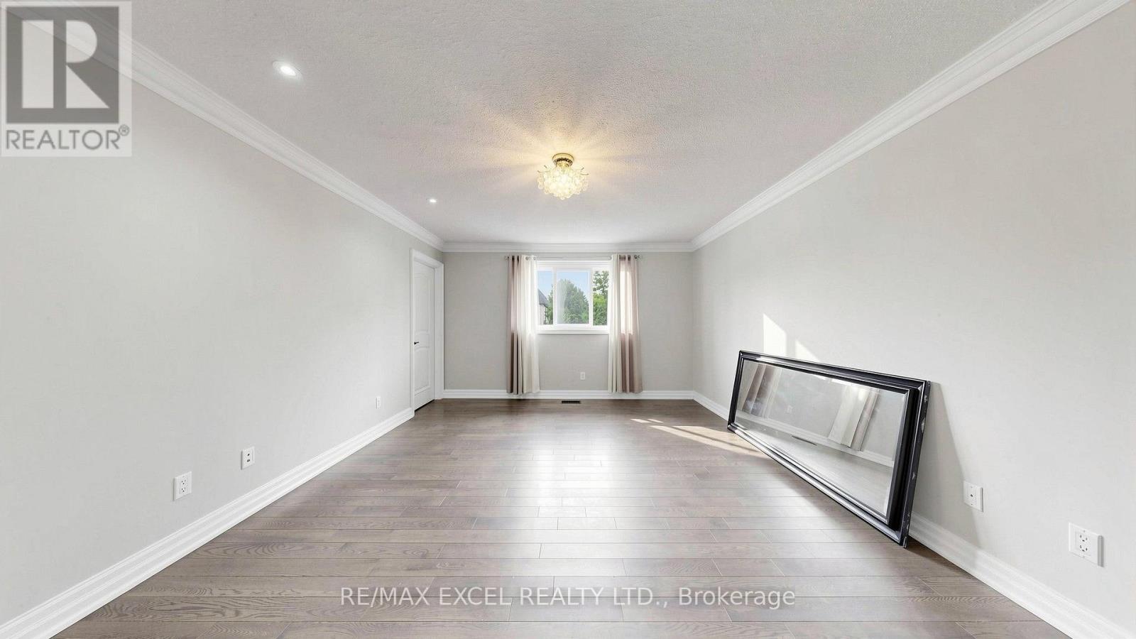 42 BLACKFOREST DRIVE - 19