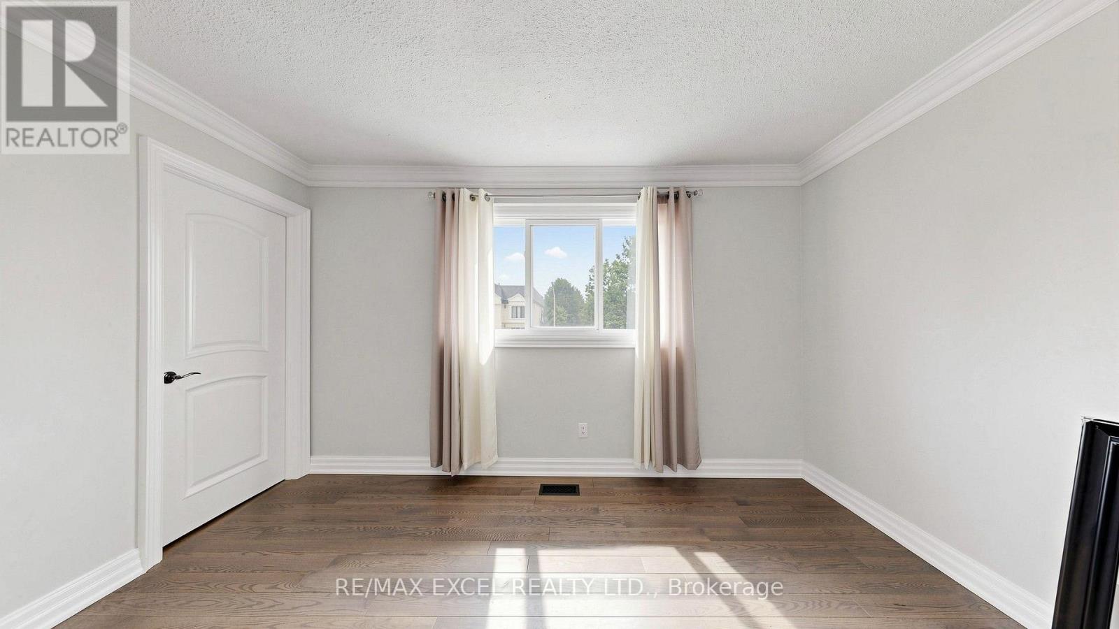 42 BLACKFOREST DRIVE - 20