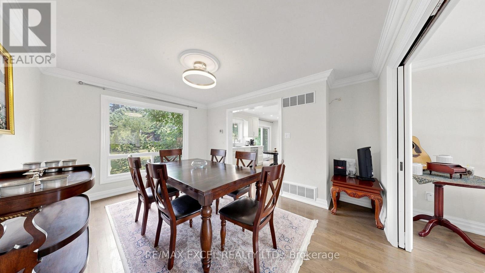 42 BLACKFOREST DRIVE - 6