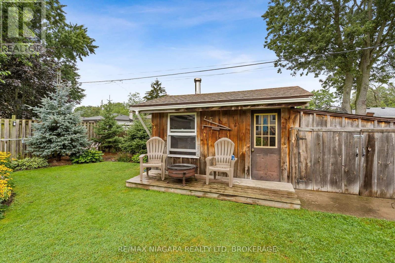 220 CUTRESS AVENUE - Image 24