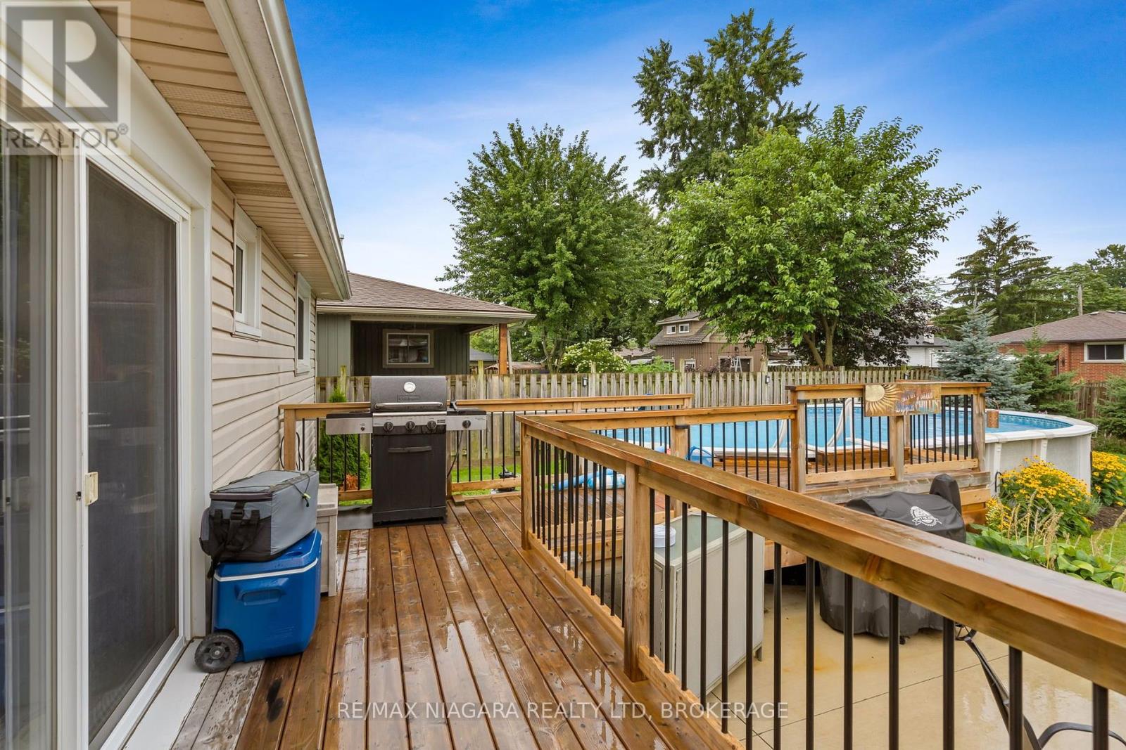 220 CUTRESS AVENUE - Image 26