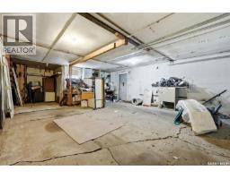 558 Osler Street, Regina, SK S4R1W1 Photo 21