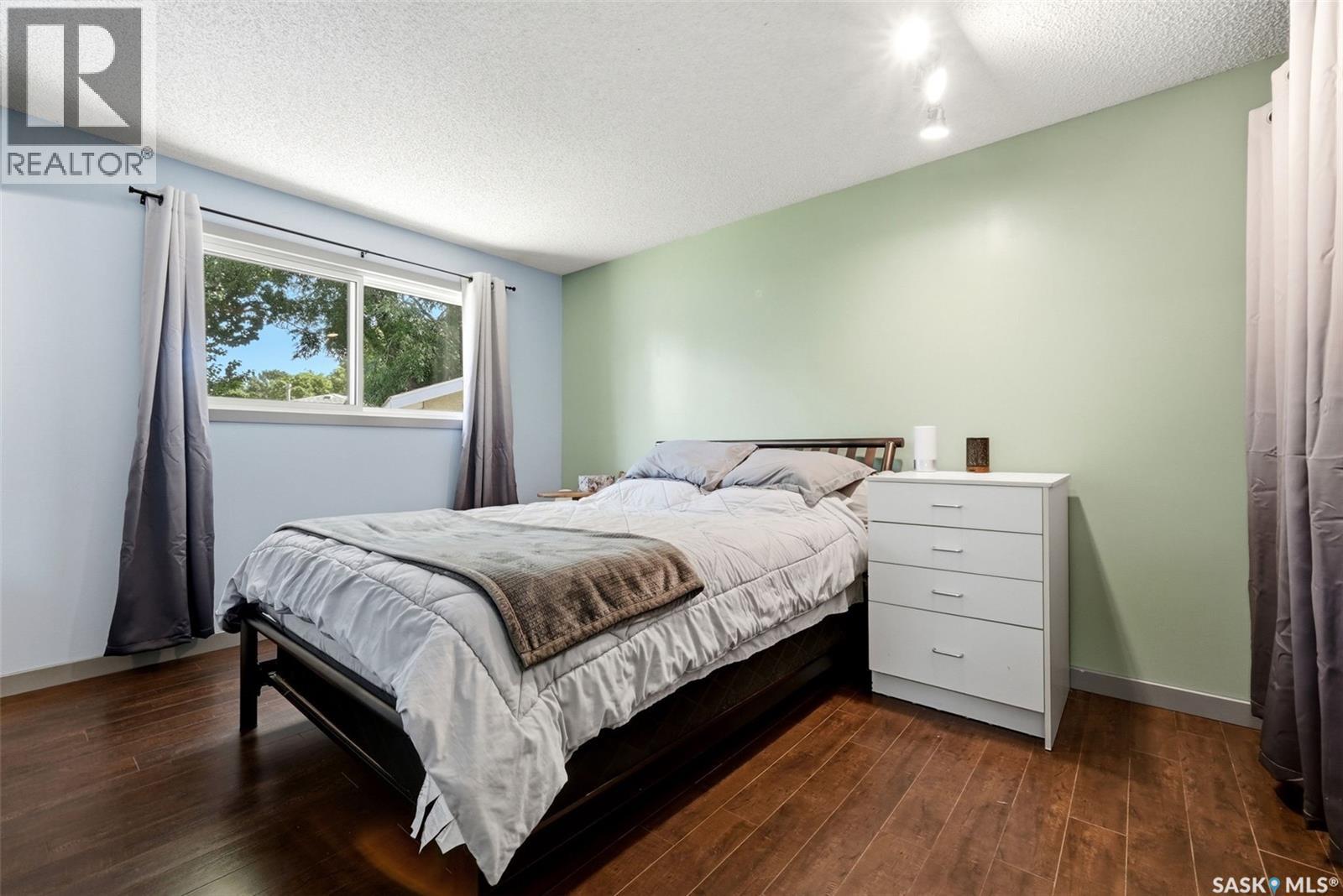 51 Martinac CRESCENT - 13