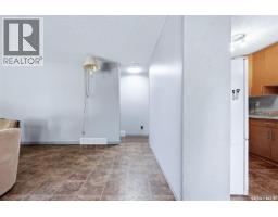Laundry room - 51 Martinac Crescent, Regina, SK S4X1R5 Photo 12