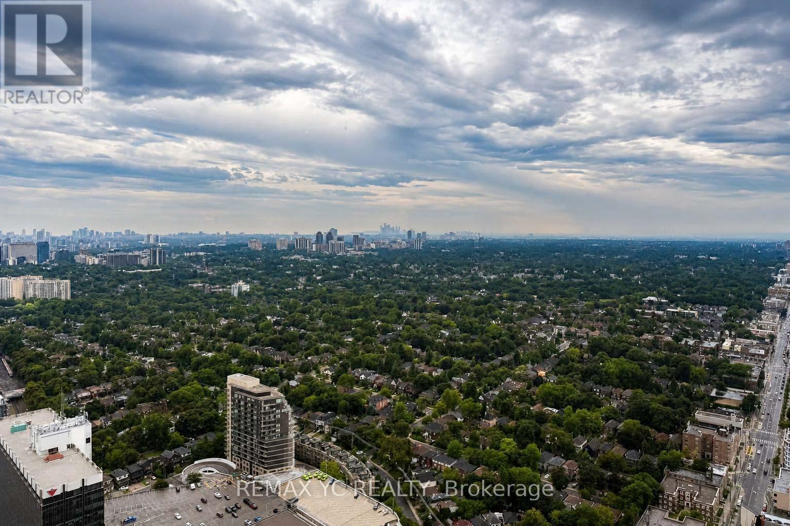 #4812 8 EGLINTON AVENUE E - 33