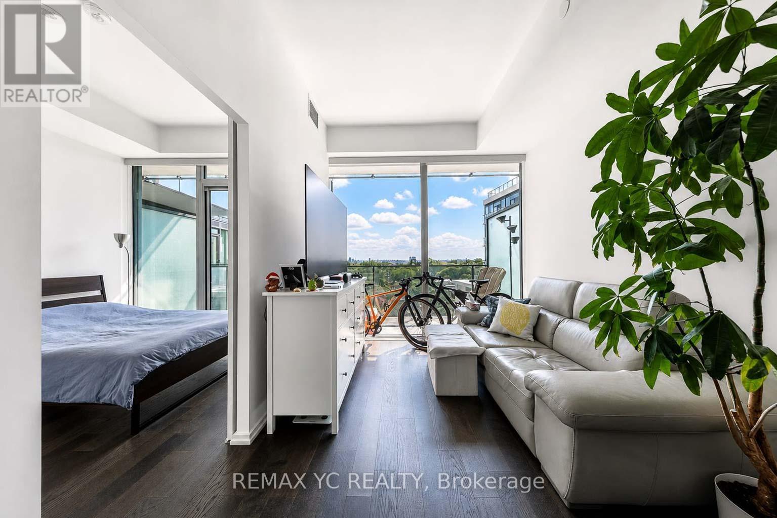 #1540 8 HILLSDALE AVENUE E - 6