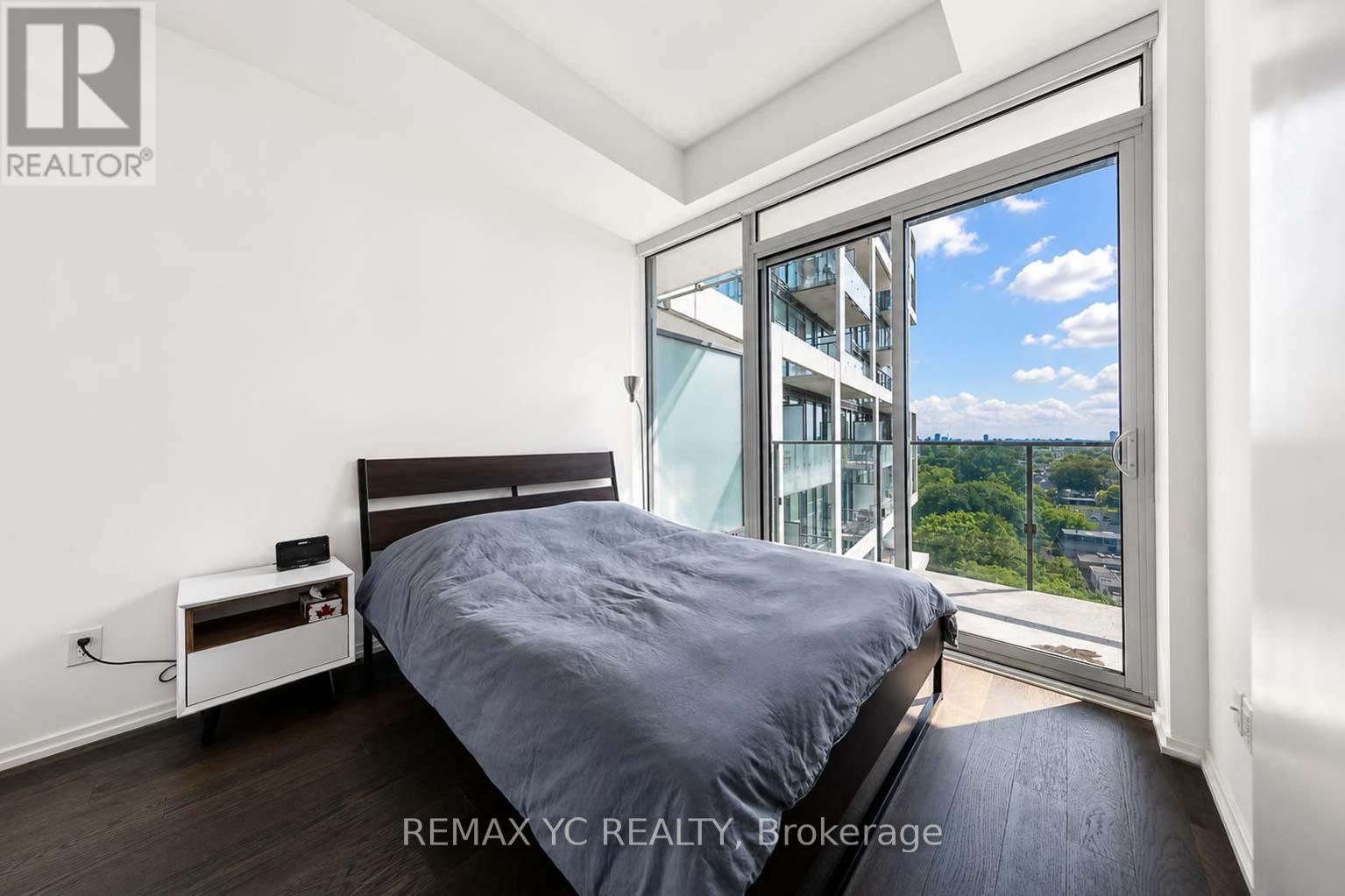 #1540 8 HILLSDALE AVENUE E - 8