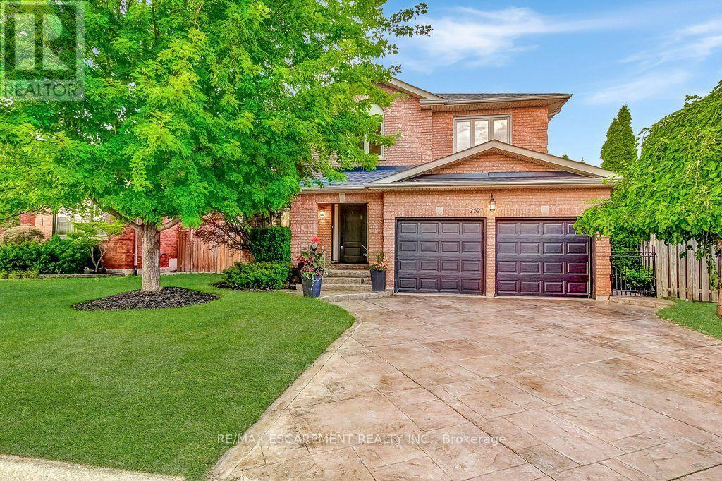 Photo of 2527 Andover Road