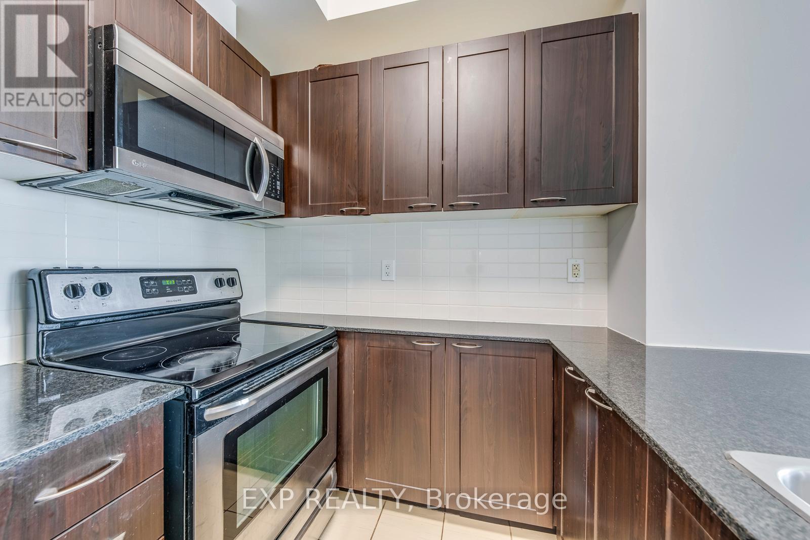 #1011 385 PRINCE OF WALES DRIVE - 12