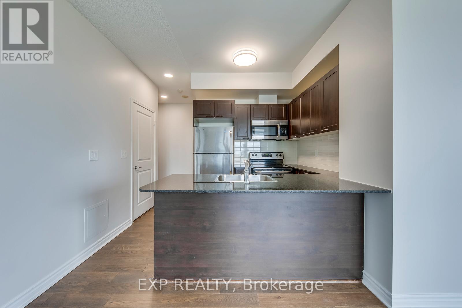 #1011 385 PRINCE OF WALES DRIVE - 14