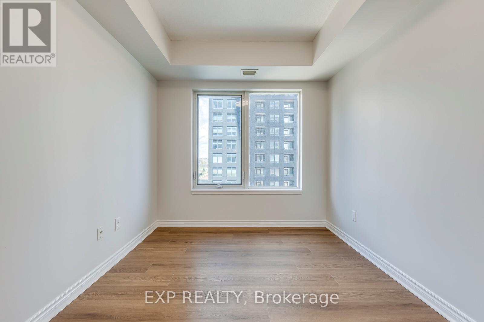 #1011 385 PRINCE OF WALES DRIVE - 24