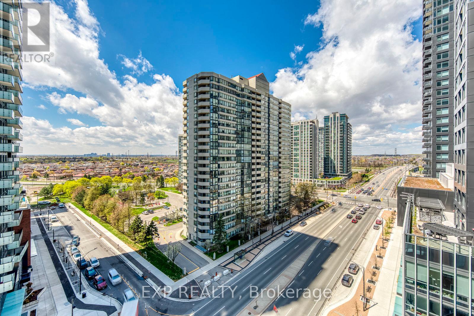 #1011 385 PRINCE OF WALES DRIVE - 32
