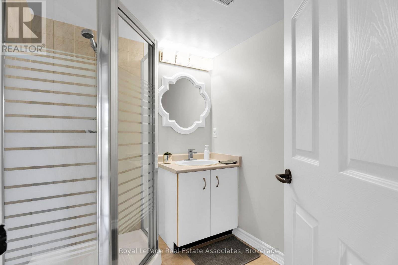#311 4003 KILMER DRIVE - 27