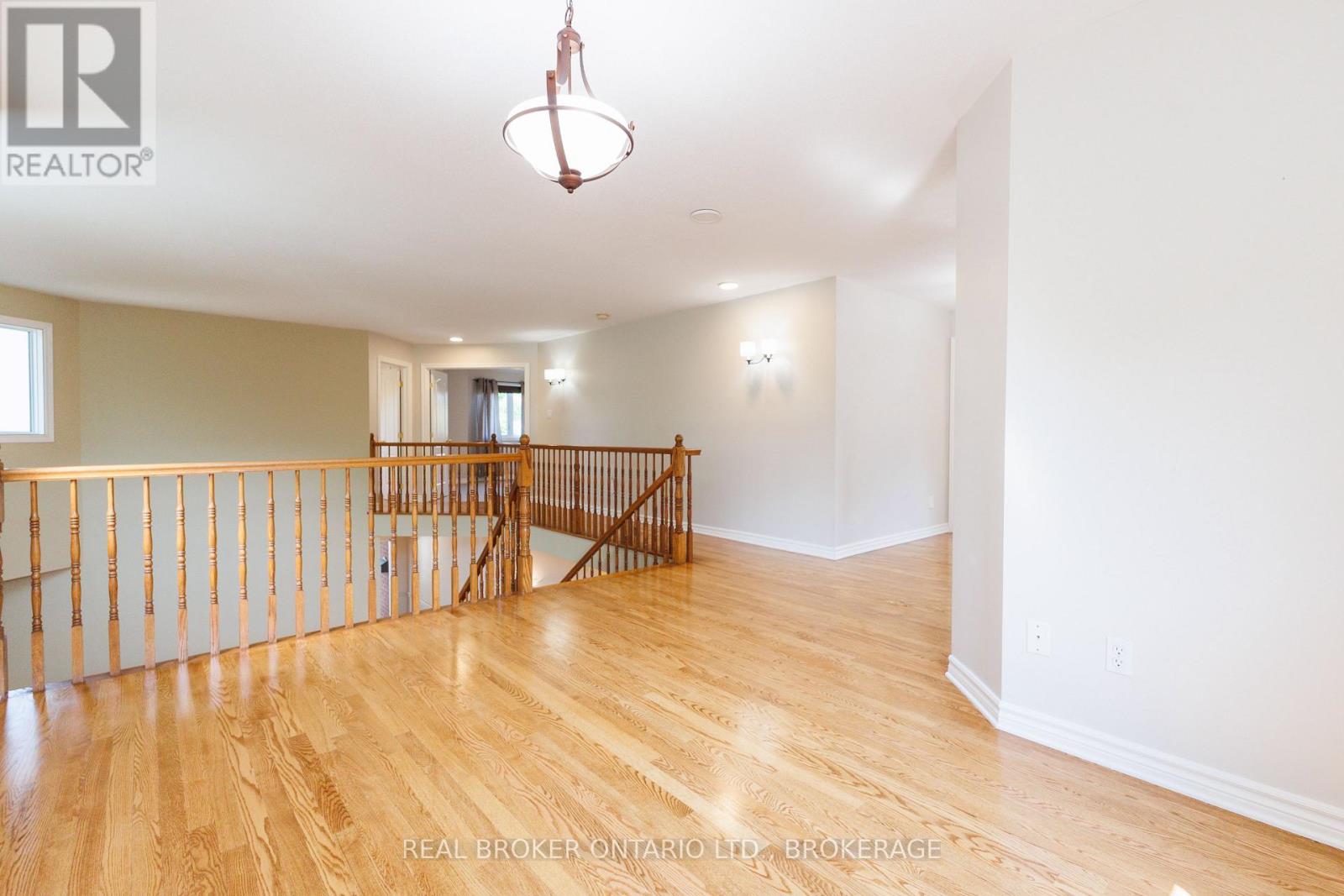 11 REDBRIDGE CRESCENT - Image 27
