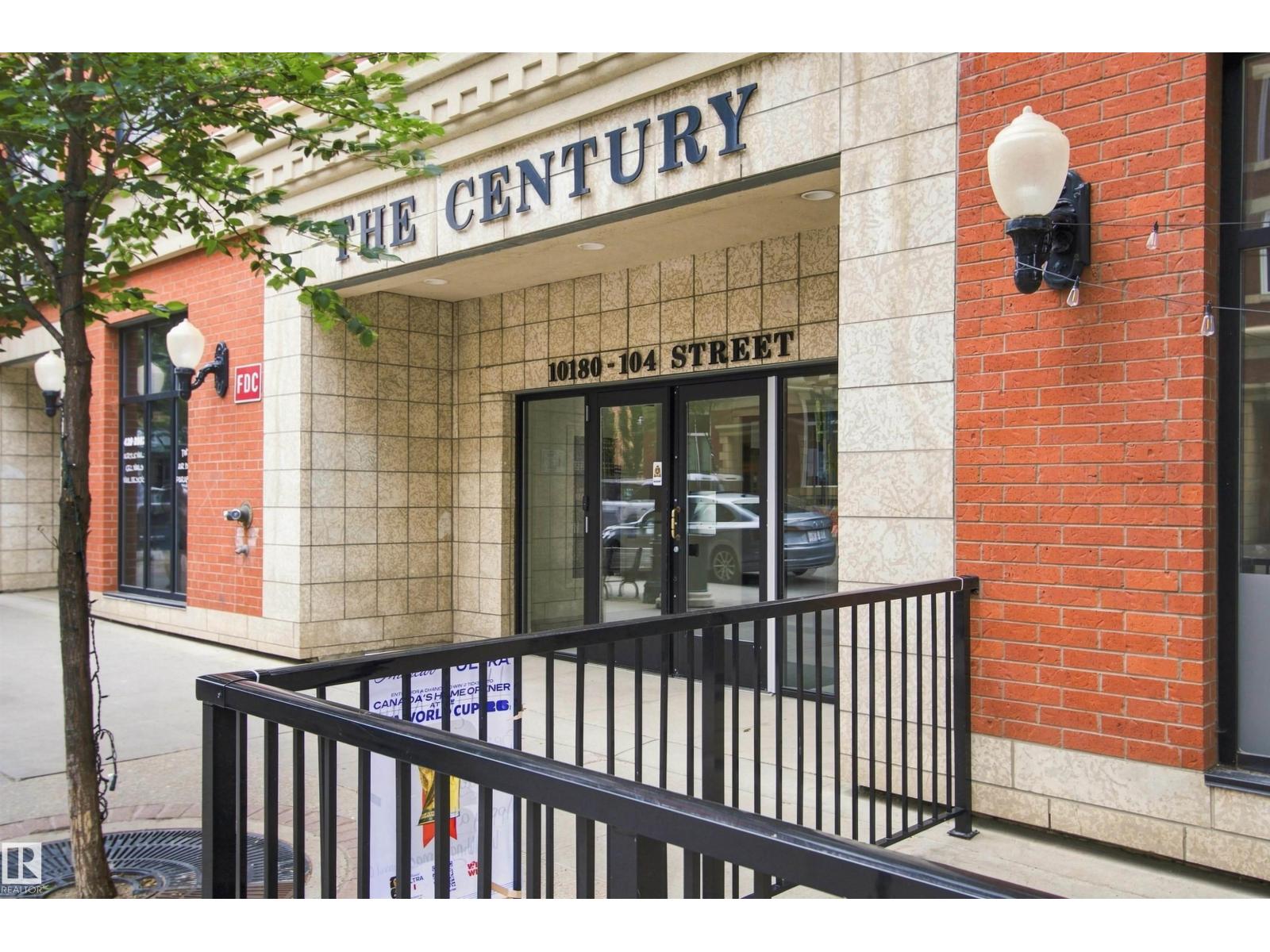#504 10180 104 ST NW - 1
