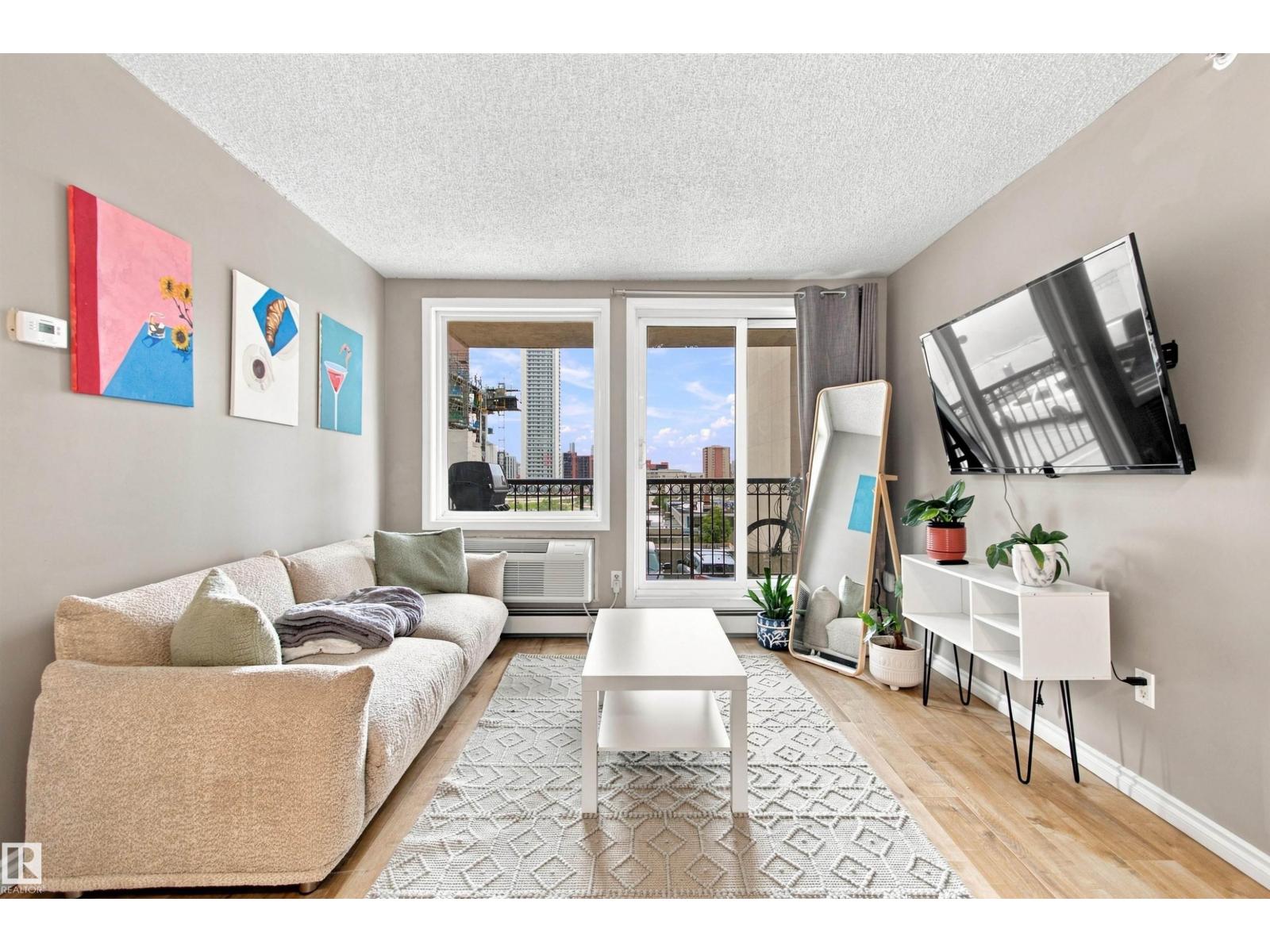#504 10180 104 ST NW - 6