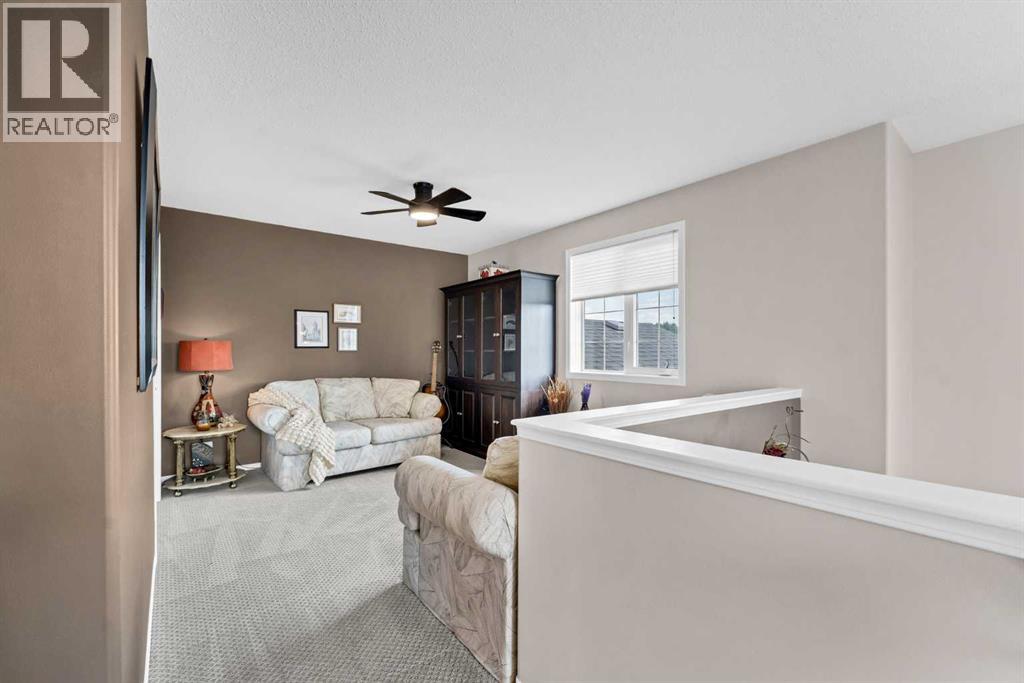1A Stonegate Crescent SE - 28