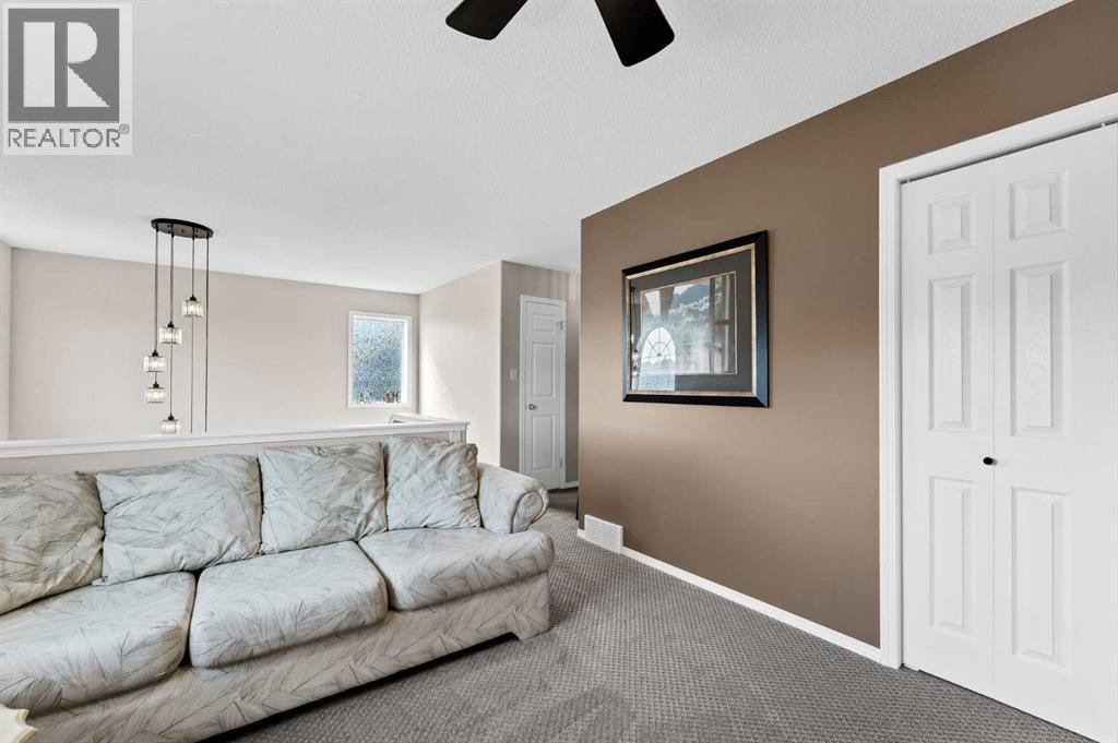 1A Stonegate Crescent SE - Image 29