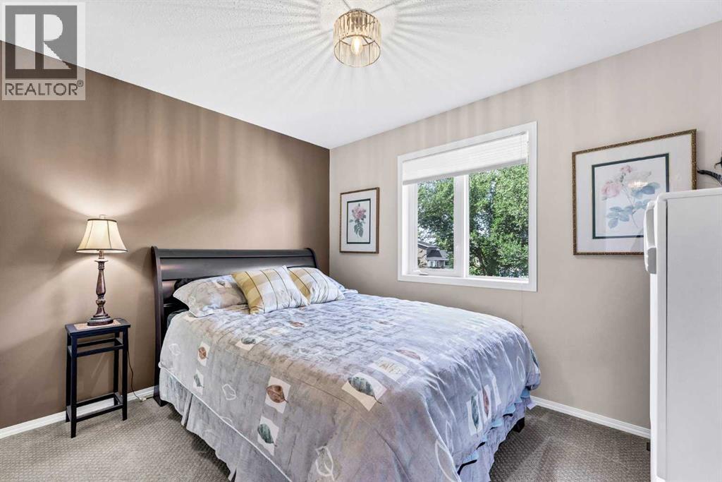 1A Stonegate Crescent SE - Image 30