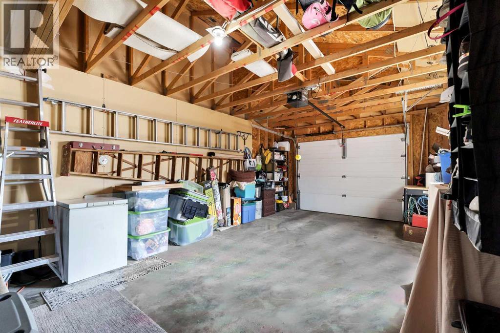 1A Stonegate Crescent SE - Image 39