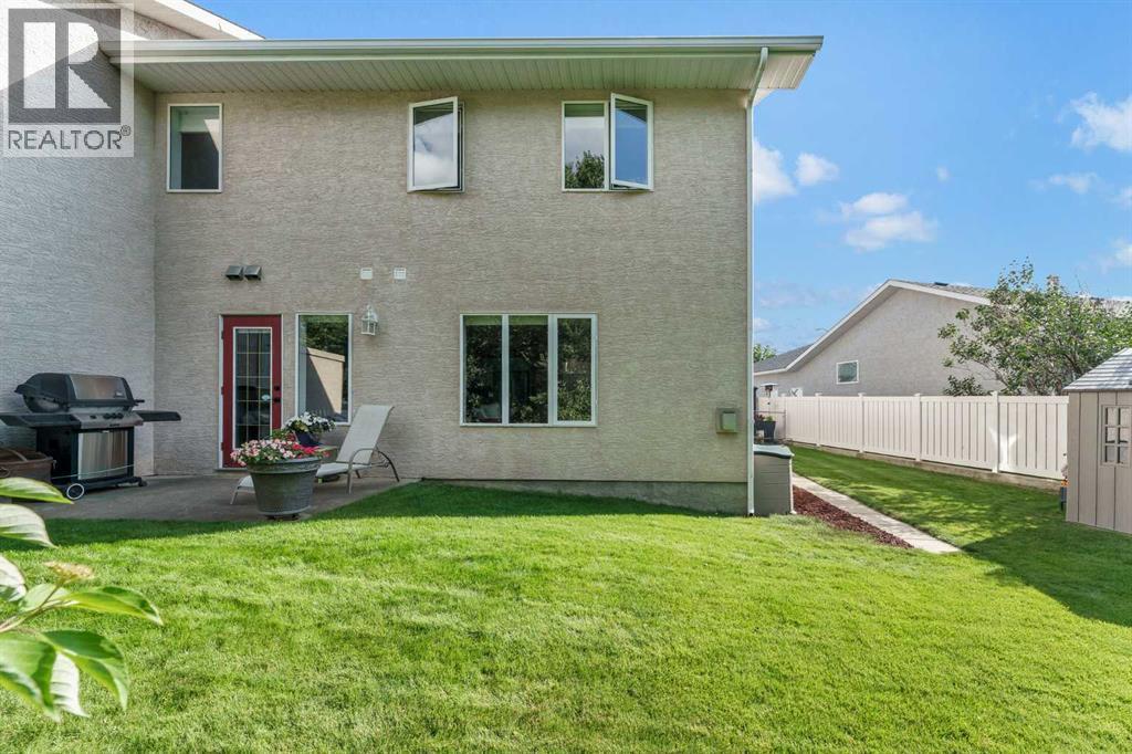 1A Stonegate Crescent SE - Image 44