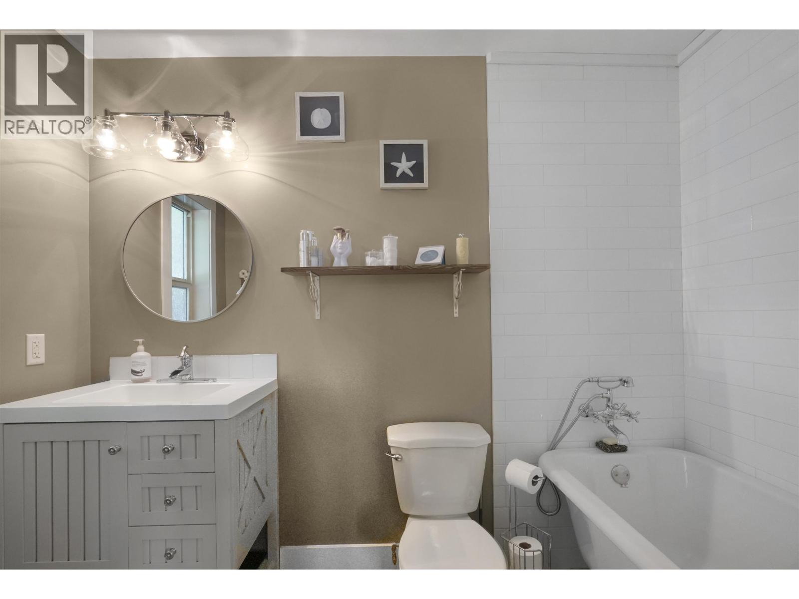 152 DEWBERRY STREET - 19