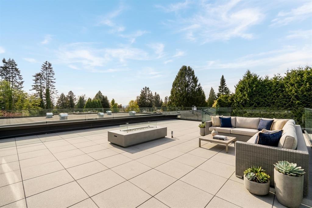 13821 MALABAR AVENUE, White Rock