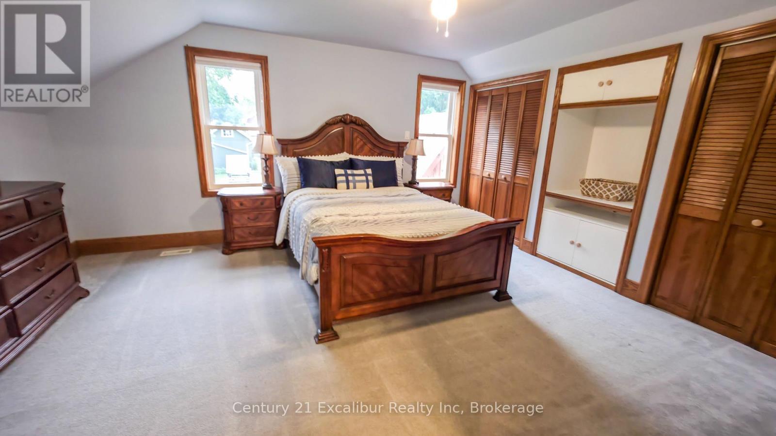 147 ST GEORGE STREET E - Image 12