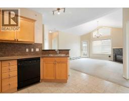 422, 369 Rocky Vista Park Nw, Calgary, AB T3G5K7 Photo 9