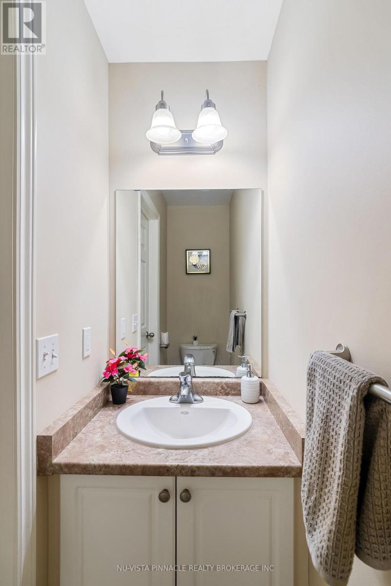 #18 176 FERGUSON DRIVE - Image 15