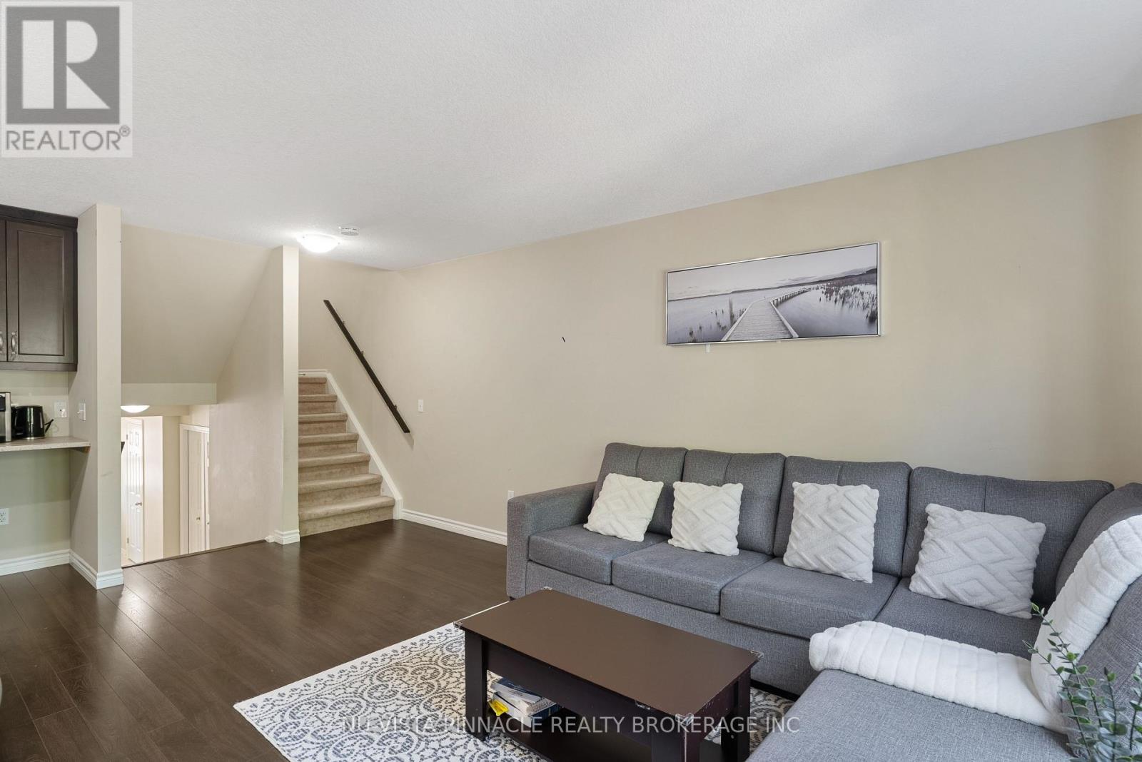 #18 176 FERGUSON DRIVE - 8