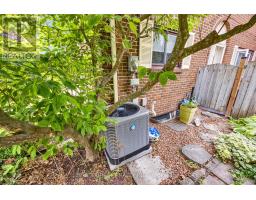 28 - 408 Homestead Court, London North, ON N6G2E9 Photo 37