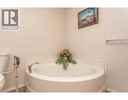 65, 15 Mackenzie Ranch Way, Lacombe, AB T4L0B4 Photo 20
