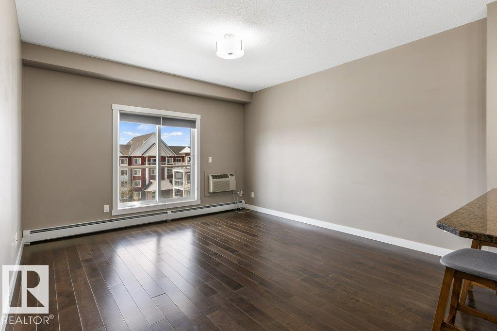 #409 2207 44 AV NW - 10