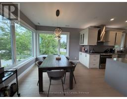 658 Johnston Park Avenue, Collingwood, ON L9Y5C7 Photo 9