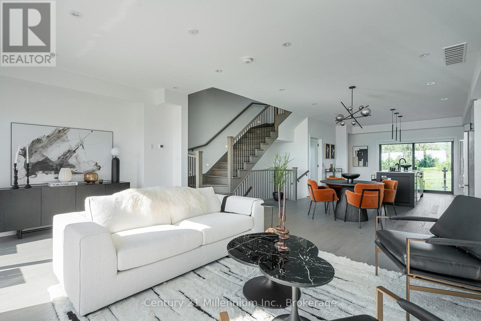## 22 117 SLADDEN COURT - Image 22