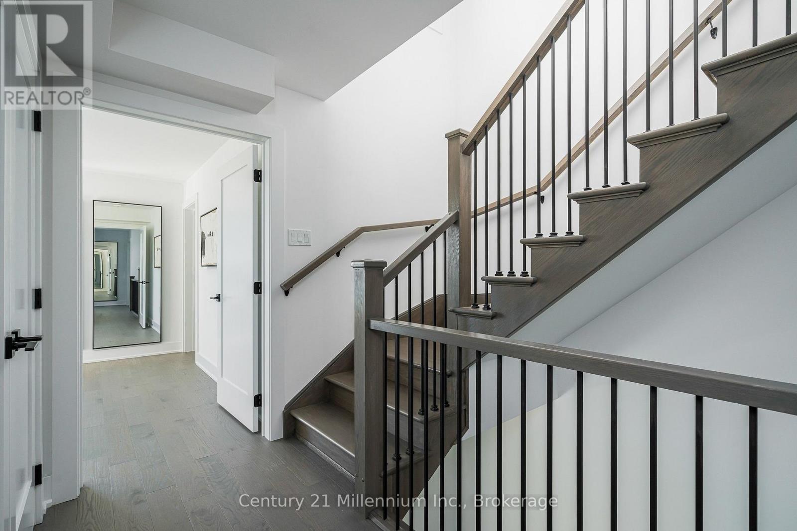 ## 22 117 SLADDEN COURT - Image 25
