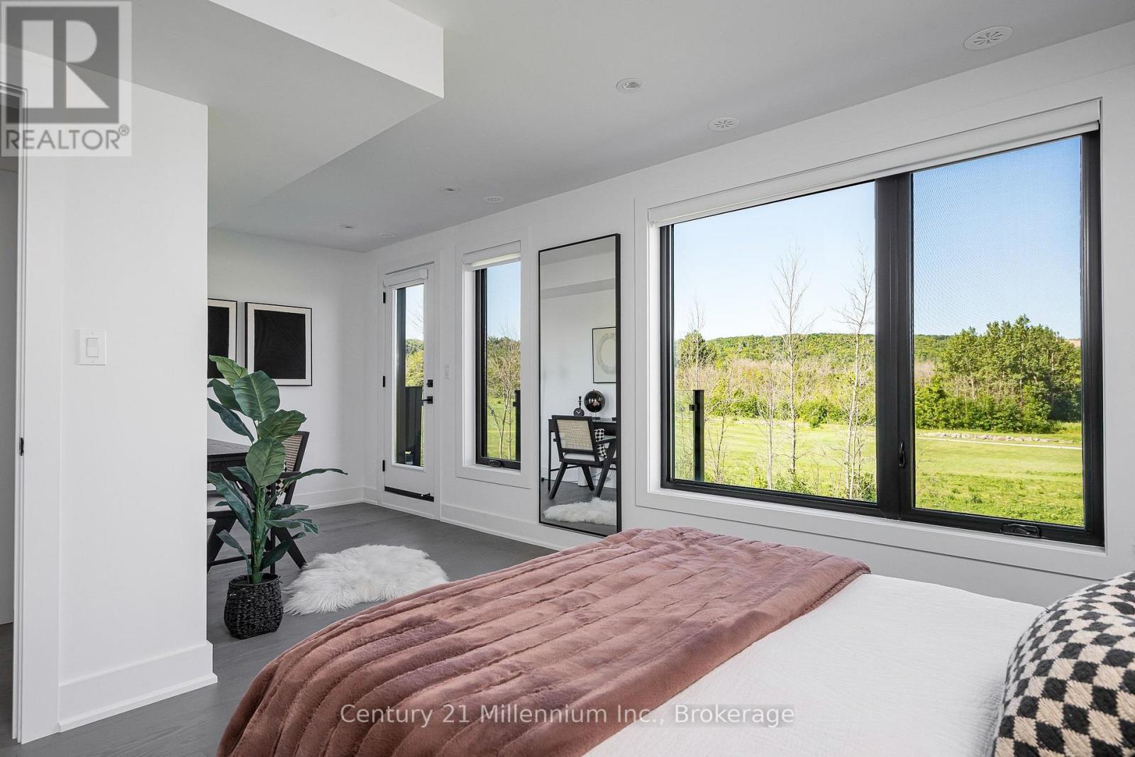 ## 22 117 SLADDEN COURT - 34