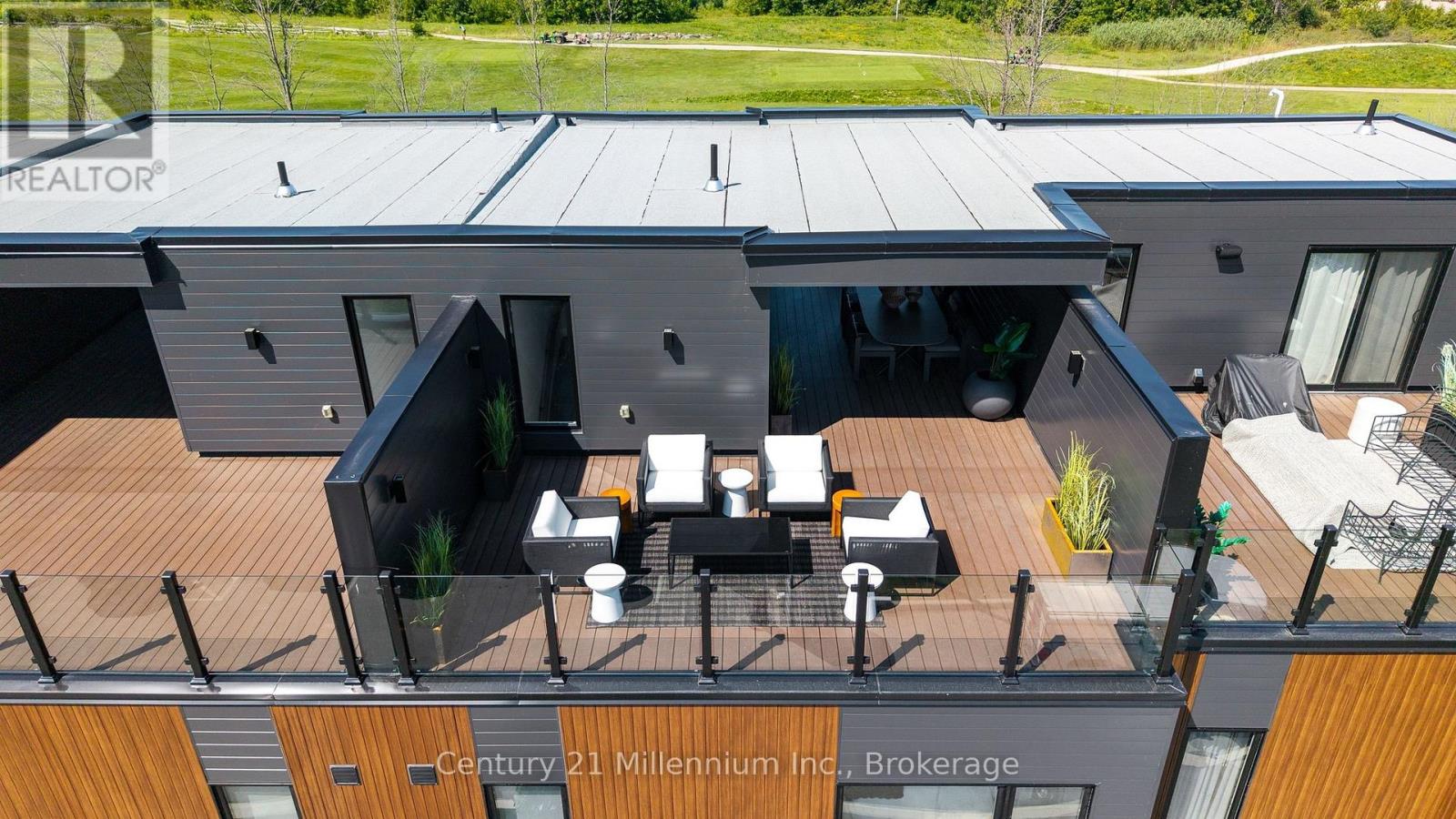 ## 22 117 SLADDEN COURT - 43