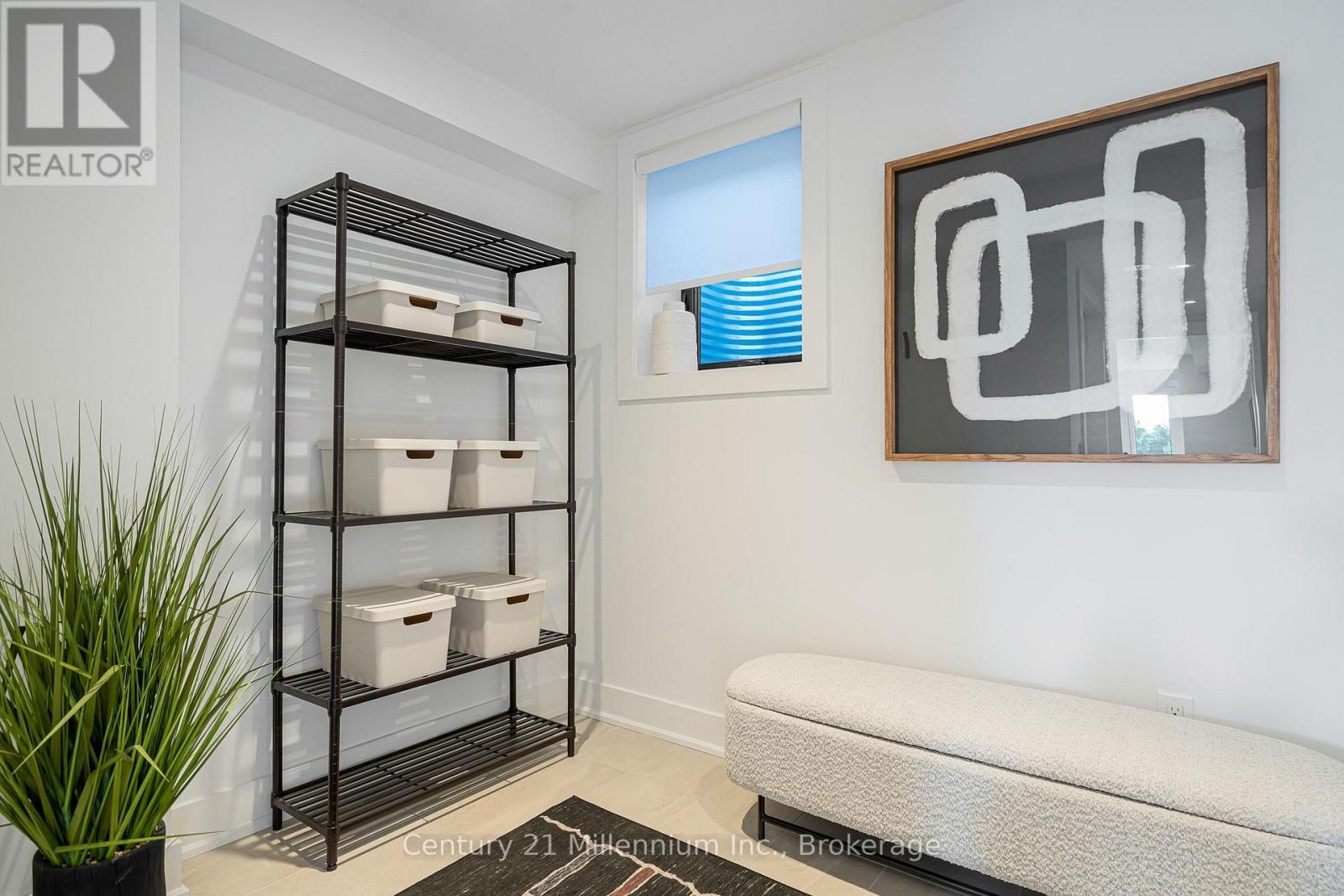 ## 22 117 SLADDEN COURT - Image 9
