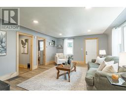 Family room - 201 John Street, Ingersoll, ON N5C3G1 Photo 7