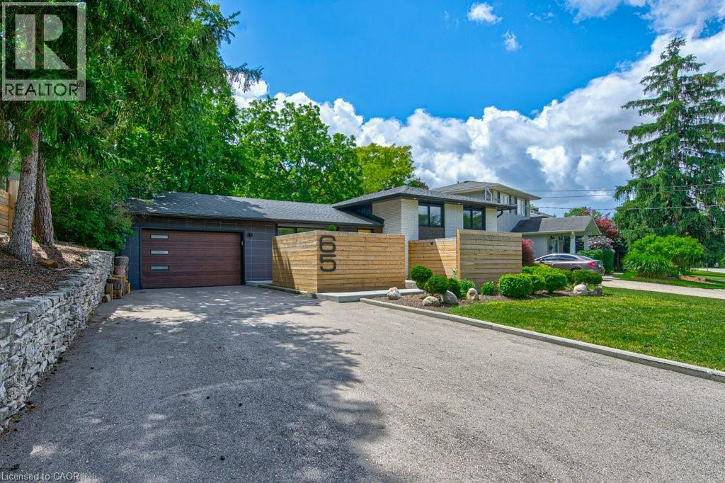 65 LANG Crescent — photo 2