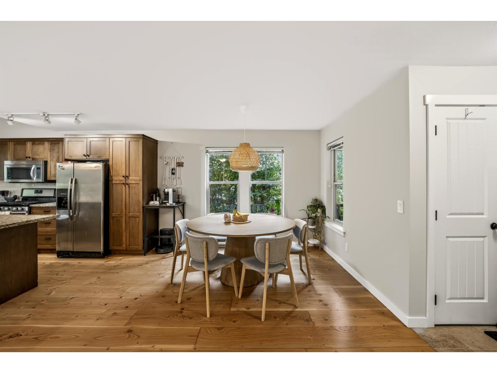 1812 RAVENWOOD TRAIL, Cultus Lake South, Lindell Beach