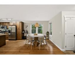 1812 Ravenwood Trail, Cultus Lake South, Lindell Beach, BC V2R0E1 Photo 12