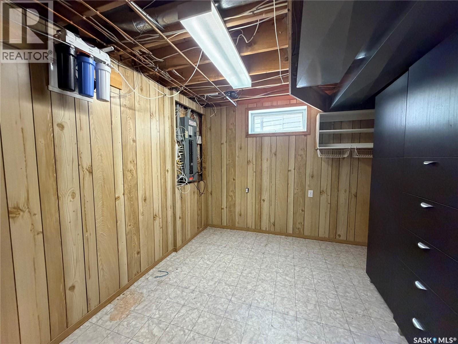 116 Morrison DRIVE - 63